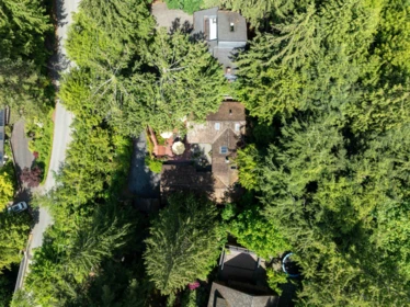 Outdoor Kitchen Photo of 315 Bayview Road, Lions Bay, BC