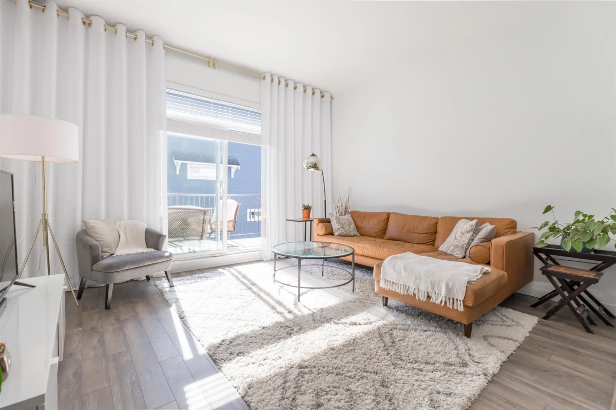Family Room Photo of 80 158 171 Street, Surrey, BC
