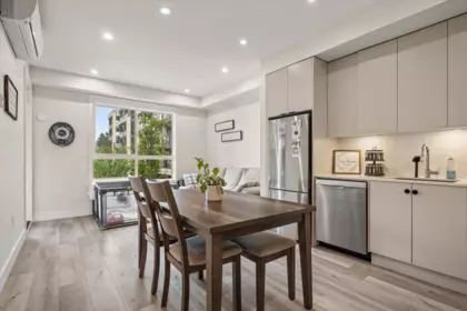 Pantry Photo of 202 45511 Campus Drive, Chilliwack, BC