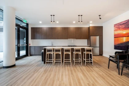 Hot Tub / Spa Photo of 412 3596 Malsum Drive, North Vancouver, BC