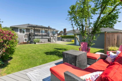 Garden / Landscaping Photo of 4850 Highlawn Drive, Burnaby, BC