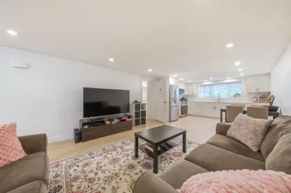 Office / Den Photo of 4850 Highlawn Drive, Burnaby, BC