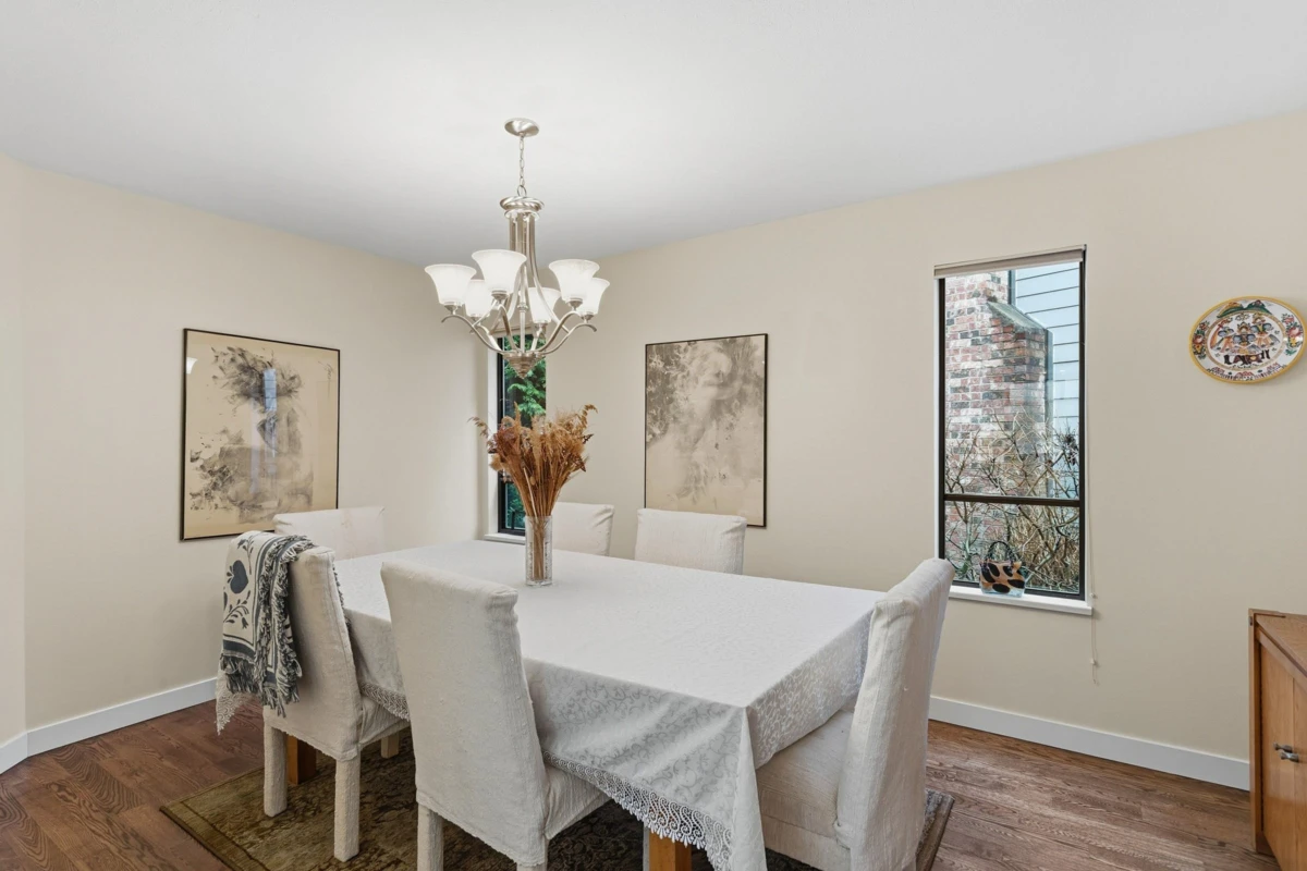 Kitchen Photo of 5639 White Pine Lane, North Vancouver, BC