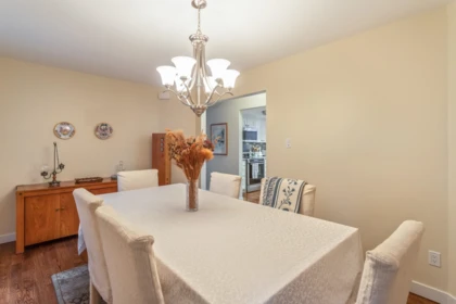 Kitchen Island Photo of 5639 White Pine Lane, North Vancouver, BC