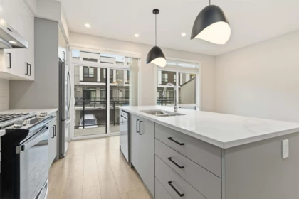 Breakfast Nook Photo of 211 46150 Thomas Road, Chilliwack, BC