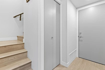 Staircase Photo of 211 46150 Thomas Road, Chilliwack, BC