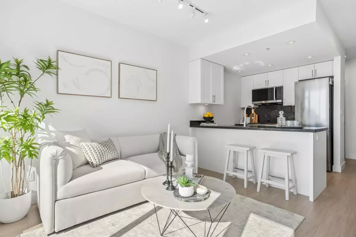 Family Room Photo of 605 1708 Columbia Street, Vancouver, BC