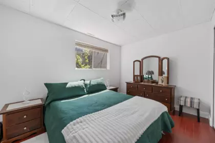 Basement Recreation Room Photo of 11730 97 Avenue, Surrey, BC