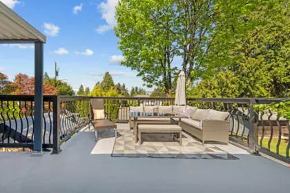 11730 97 Avenue, Surrey, BC, Surrey — Single Family Residence for sale