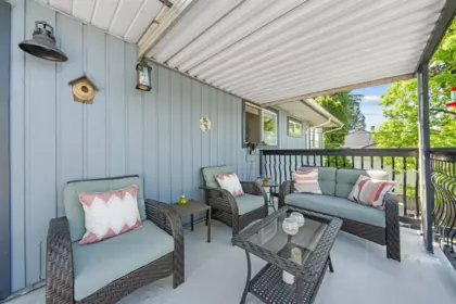 Garden / Landscaping Photo of 11730 97 Avenue, Surrey, BC
