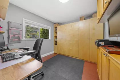 Walk-In Closet Photo of 11730 97 Avenue, Surrey, BC