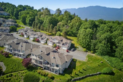 46 8590 Sunrise Drive, Chilliwack, BC, Chilliwack — Townhouse for sale