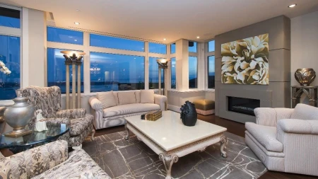 Breakfast Nook Photo of 2551 Highgrove Mews, West Vancouver, BC