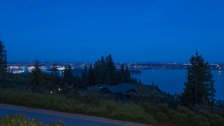 Office / Den Photo of 2551 Highgrove Mews, West Vancouver, BC