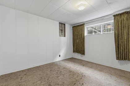 Garage Interior Photo of 4782 Ridgelawn Drive, Burnaby, BC