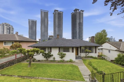 4782 Ridgelawn Drive, Burnaby, BC, Burnaby — Single Family Residence for sale