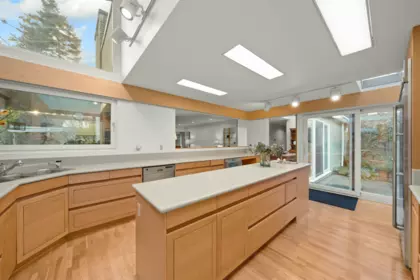 Kitchen Photo of 535 English Bluff Road, Delta, BC