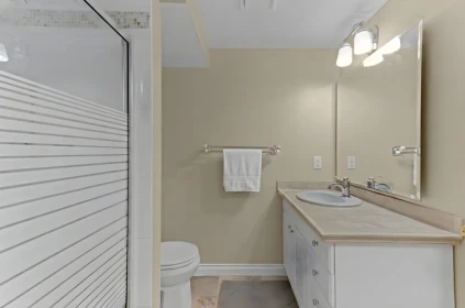 Hallway Photo of 2780 Cultus Court, Coquitlam, BC