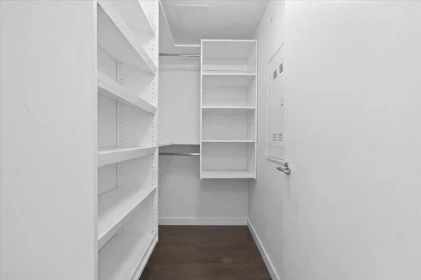 Walk-In Closet Photo of 3006 5515 Boundary Road, Vancouver, BC
