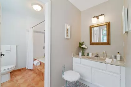Entry Foyer Photo of 4106 Staulo Crescent, Vancouver, BC