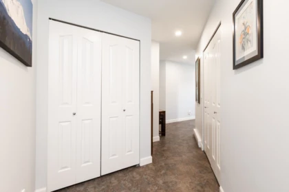 Guest Bathroom Photo of 10 1450 Mccallum Road, Abbotsford, BC
