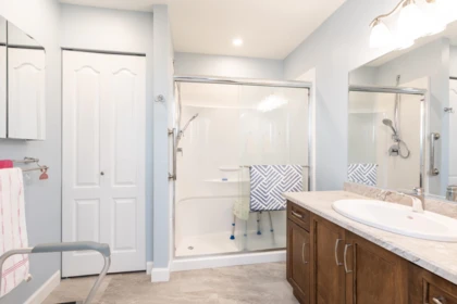 Laundry Room Photo of 10 1450 Mccallum Road, Abbotsford, BC