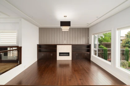 Kitchen Island Photo of 6650 Napier Street, Burnaby, BC