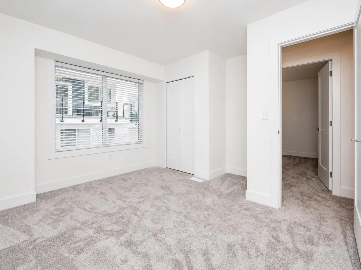 Family Room Photo of 32 14355 62 Avenue, Surrey, BC