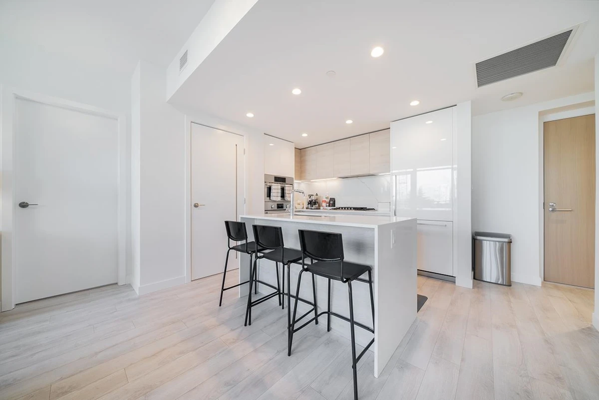 Living Room Photo of 305 2085 Skyline Court, Burnaby, BC