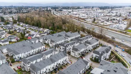 Swimming Pool Photo of 28 2838 Livingstone Avenue, Abbotsford, BC