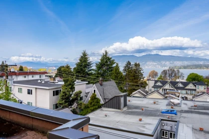 Garden / Landscaping Photo of 209 2211 W 2nd Avenue, Vancouver, BC