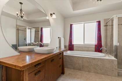Powder Room Photo of 8408 Bradshaw Place, Chilliwack, BC