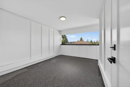 Hallway Photo of 11397 85a Avenue, Delta, BC