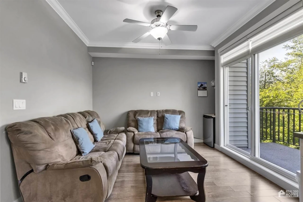 Family Room Photo of 3 12091 70 Avenue, Surrey, BC