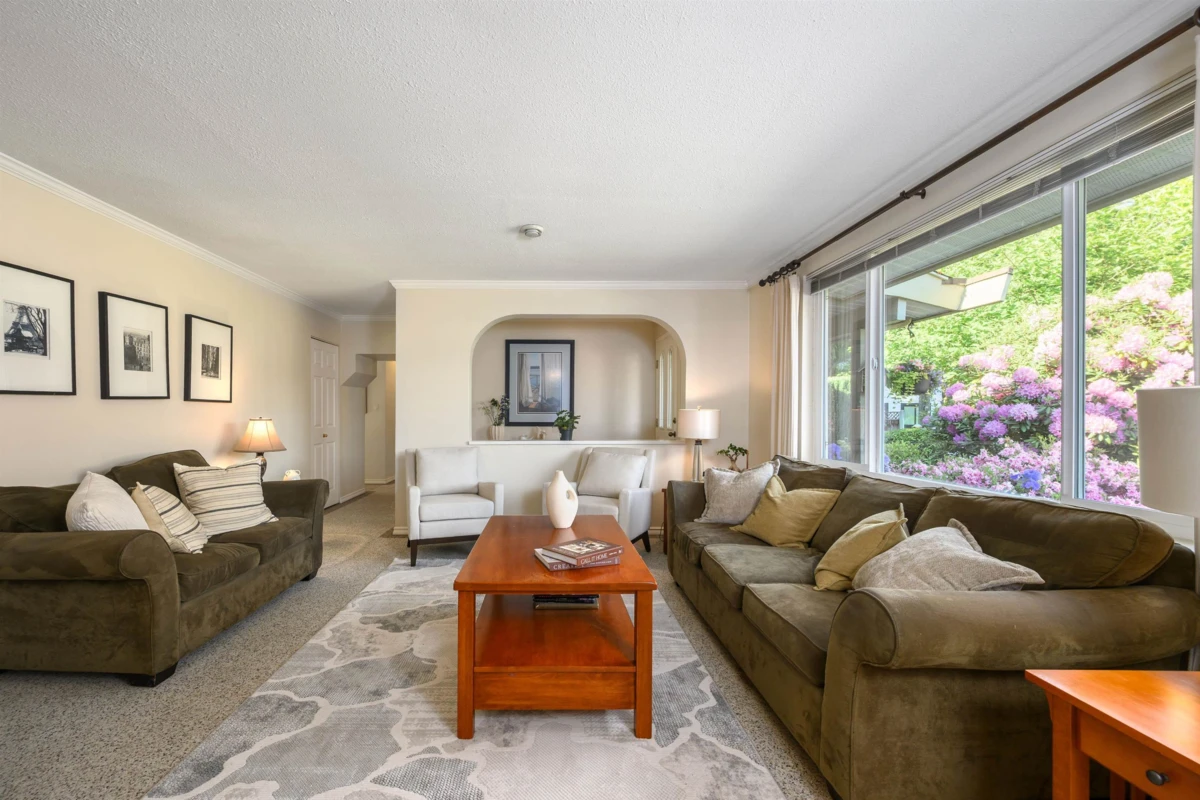Dining Area Photo of 1747 Bellelynn Place, North Vancouver, BC