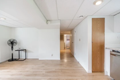 Entry Foyer Photo of 32157 Holiday Avenue, Mission, BC