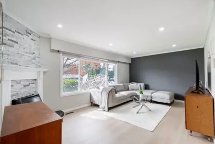 32157 Holiday Avenue, Mission, BC, Mission — Single Family Residence for sale