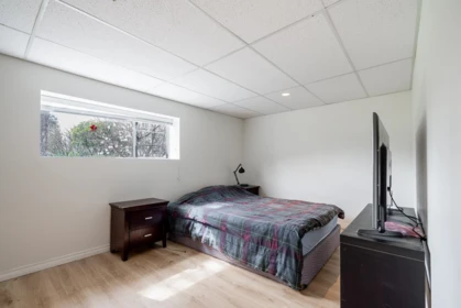 Hallway Photo of 32157 Holiday Avenue, Mission, BC