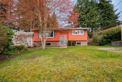 Street View Photo of 32157 Holiday Avenue, Mission, BC