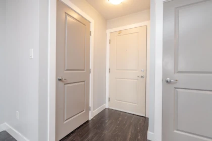 Powder Room Photo of 305 2038 Sandalwood Crescent, Abbotsford, BC