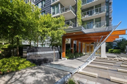 Front Yard Photo of 710 5728 Berton Avenue, Vancouver, BC