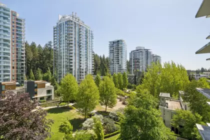 Swimming Pool Photo of 710 5728 Berton Avenue, Vancouver, BC