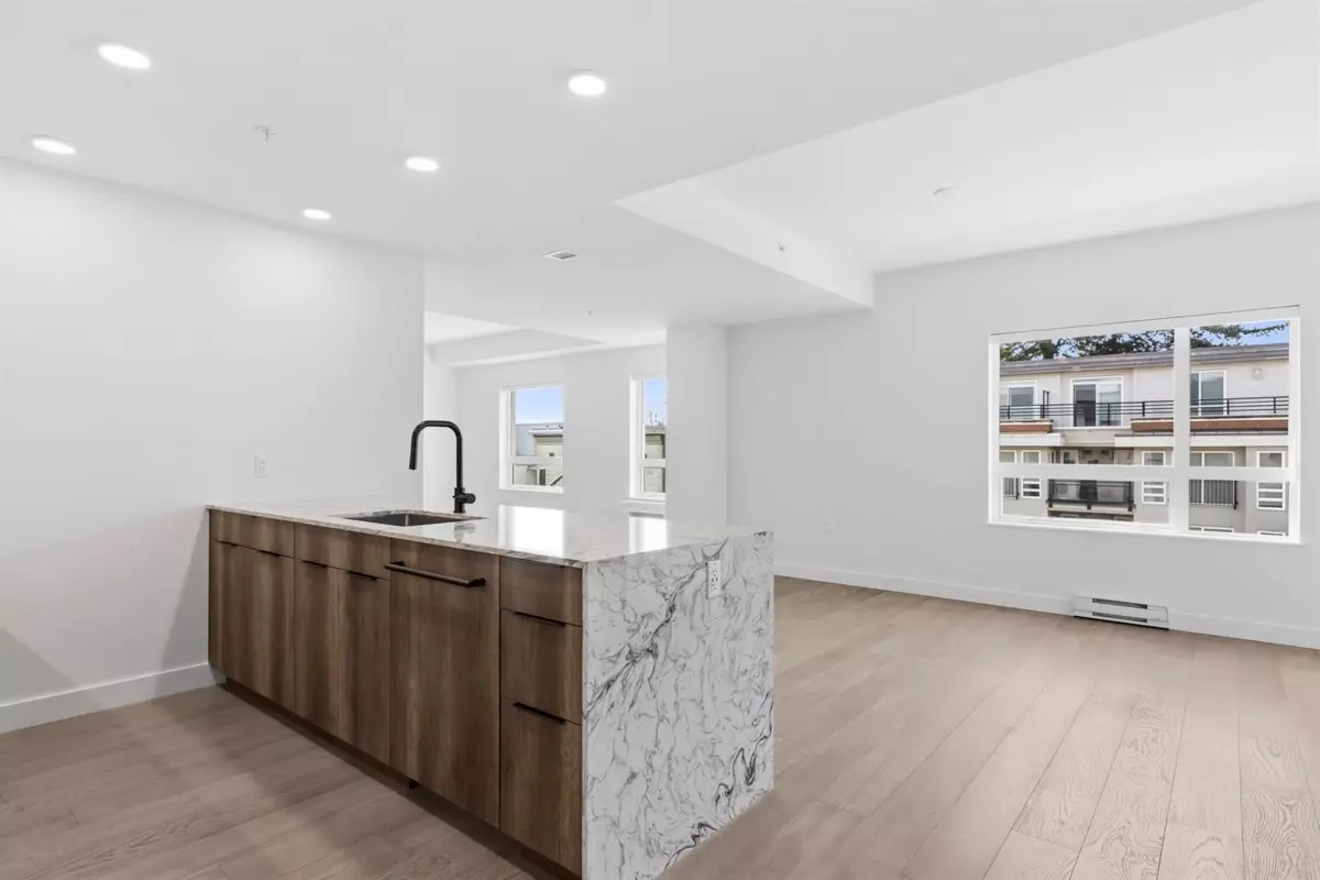 Dining Area Photo of 309 3590 W 39th Avenue, Vancouver, BC