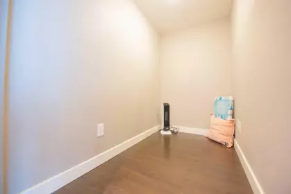 Laundry Room Photo of 856 6288 No. 3 Road, Richmond, BC
