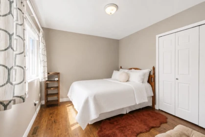 Powder Room Photo of 7 2125 Clarke Street, Port Moody, BC
