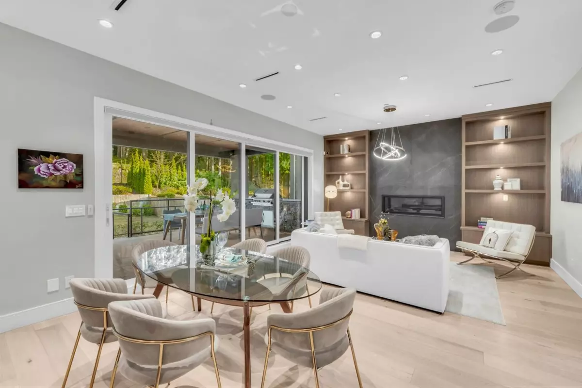 Family Room Photo of 31 Glenmore Drive, West Vancouver, BC