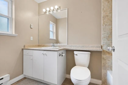 Guest Bathroom Photo of 6965 192 Street, Surrey, BC