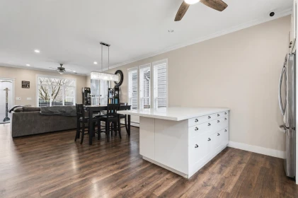 Kitchen Island Photo of 6965 192 Street, Surrey, BC