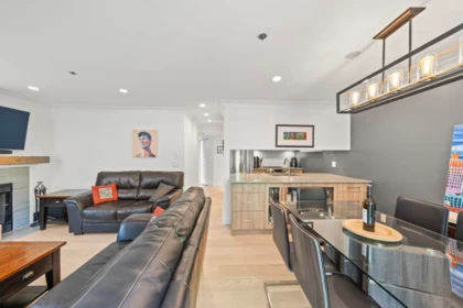 Kitchen Island Photo of 109 888 W 13th Avenue, Vancouver, BC