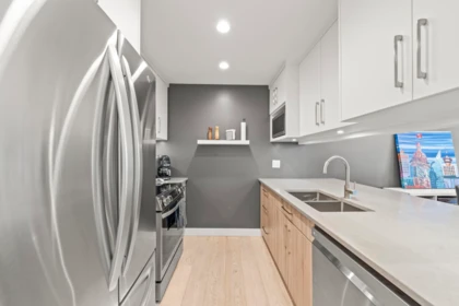 Primary Bedroom Photo of 109 888 W 13th Avenue, Vancouver, BC